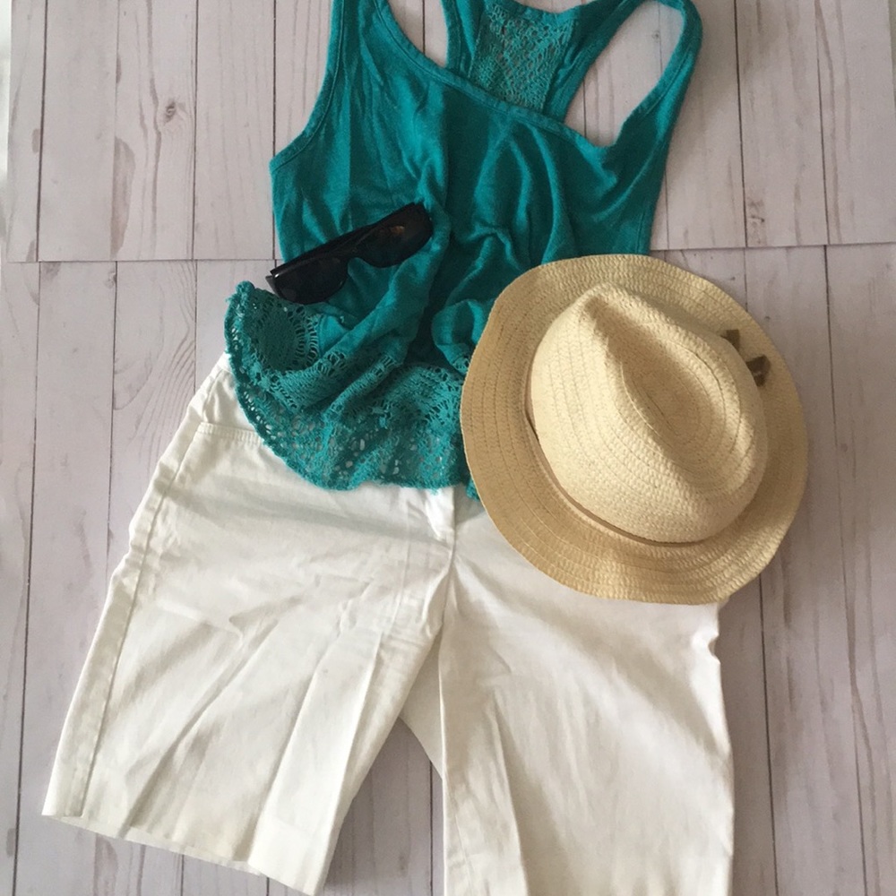 New listing 🎉Express shorts